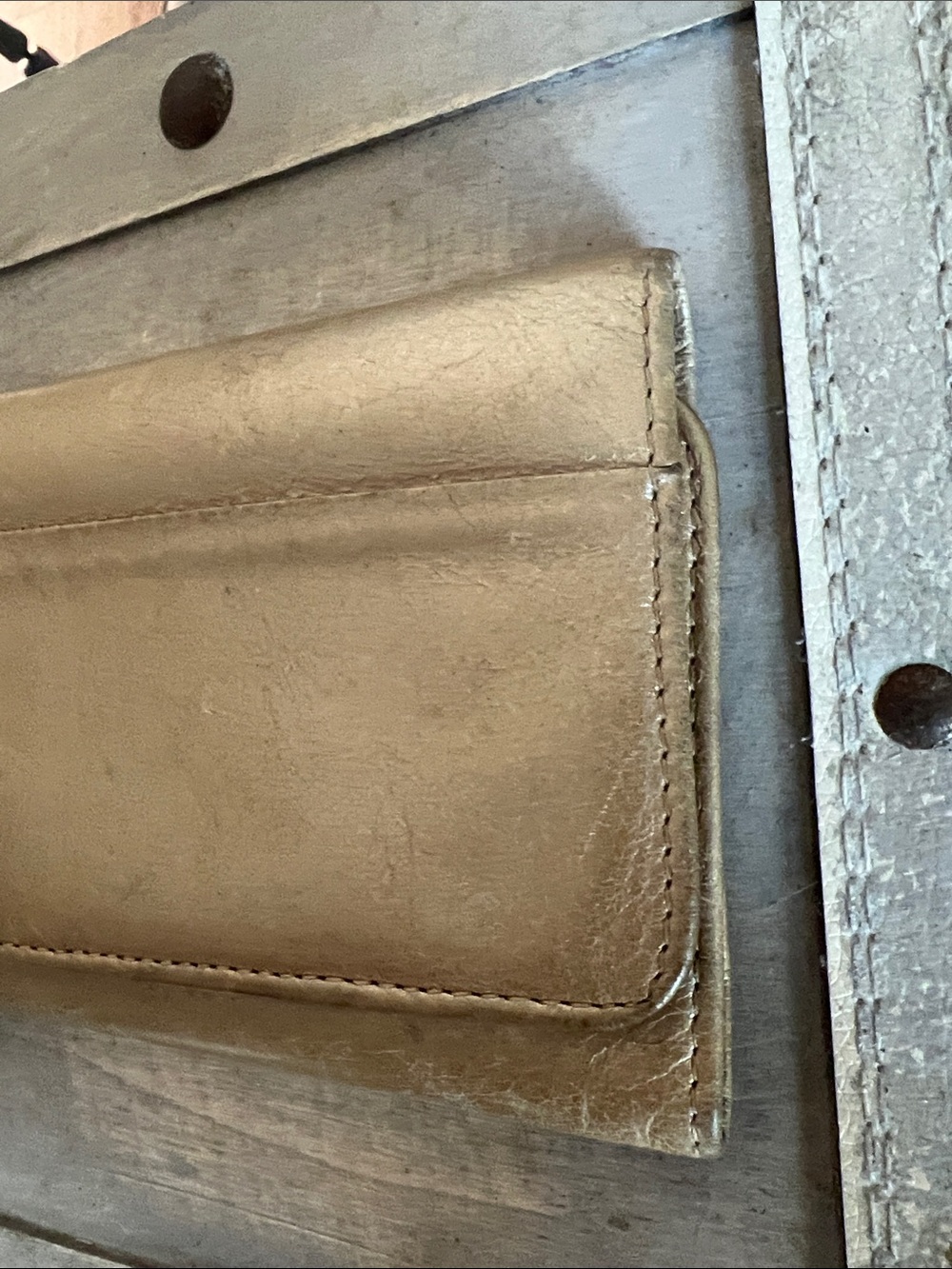HOBO Metallic Taupe Leather Card Wallet - Picture 4 of 15